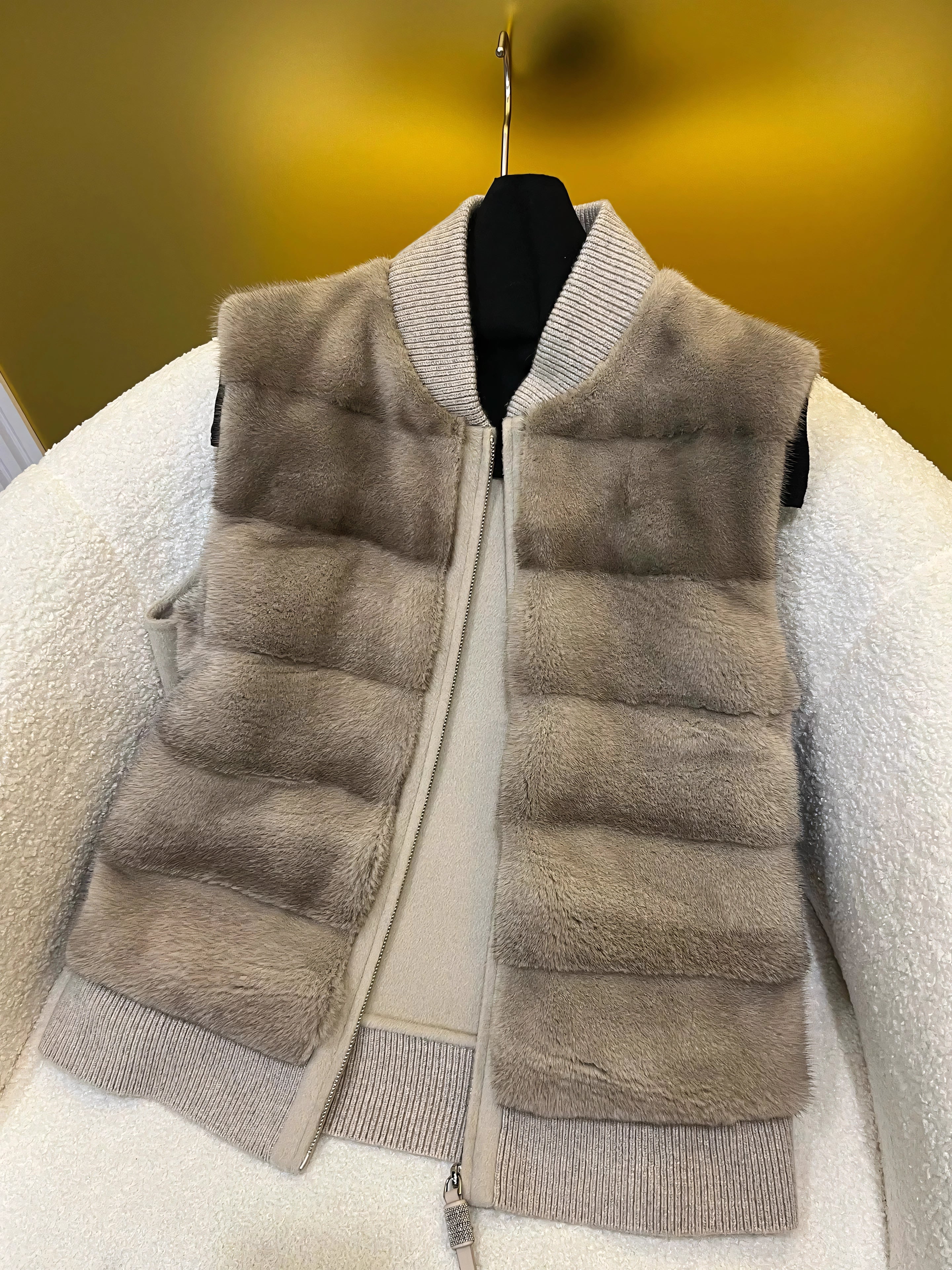 Mink cashmere vest